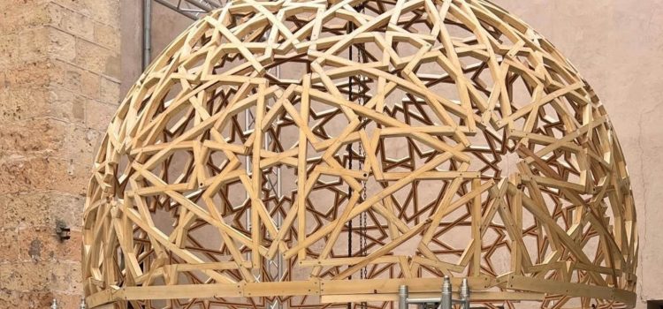 Al Asali, W., Martín-López, Á.M., Oval, R., Gaspar, O., Lara-Bocanegra, A.J., Majano-Majano, A., Adriaenssens, S. (2025) Revisiting structural Lazo carpentry: geometry, mechanics, and construction. Archit. Struct. Constr. 5, 24 (2025).