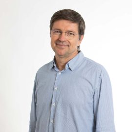 RAFAEL MIÑANO RUBIO: “Animaría a unirse a alguna comunidad EELISA al profesorado, personal administrativo y alumnado que quiera que su actividad contribuya a construir una sociedad más justa y comprometida con un desarrollo sostenible”