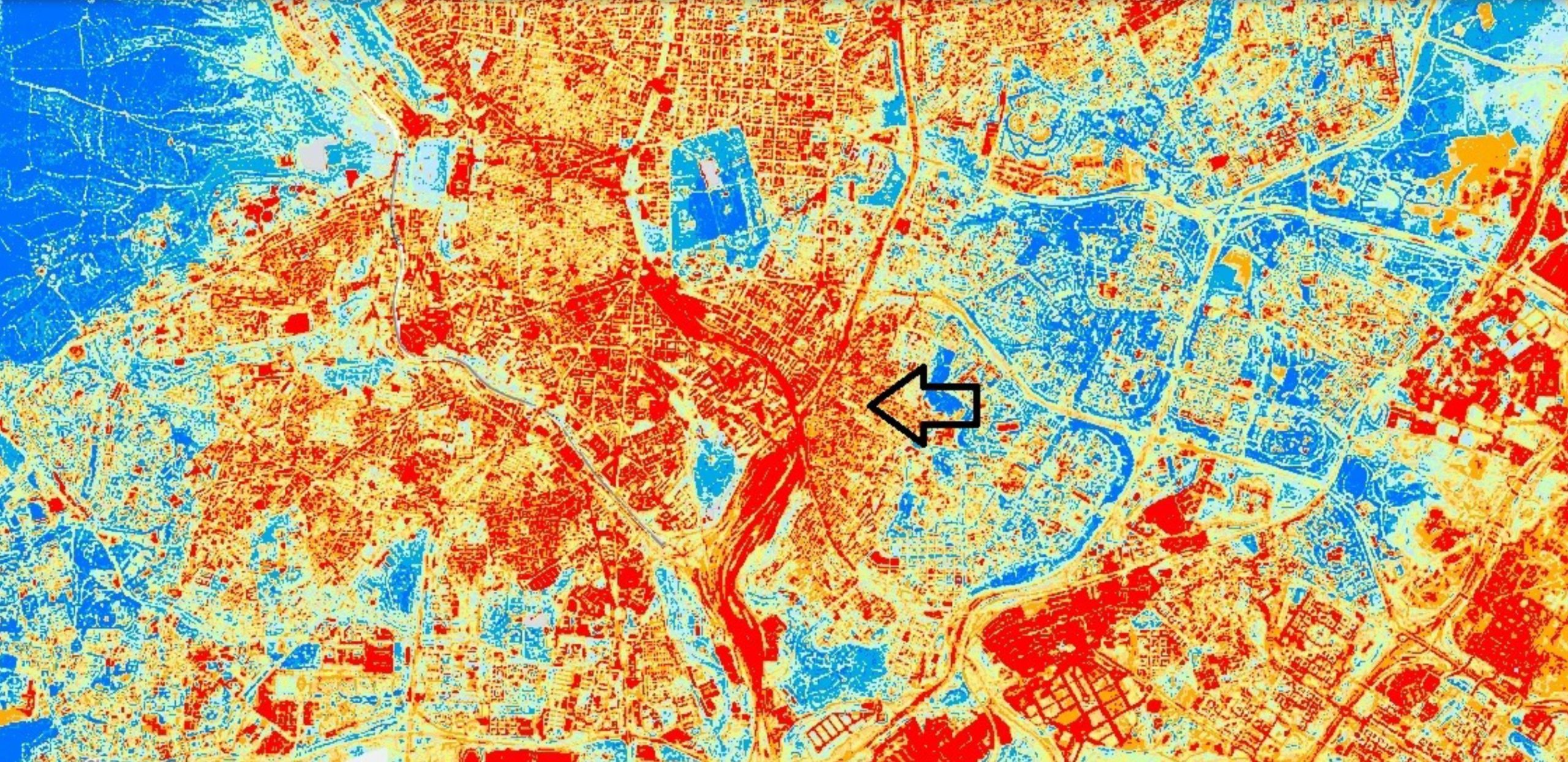 Imagen de plano aéreo en azul, amarillo, blanco y rojo