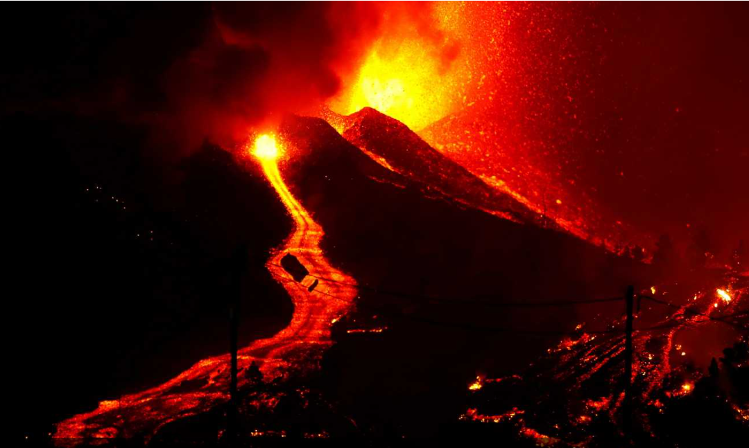 Vuelve a presenciarse actividad volcánica en La Palma después de 50 años