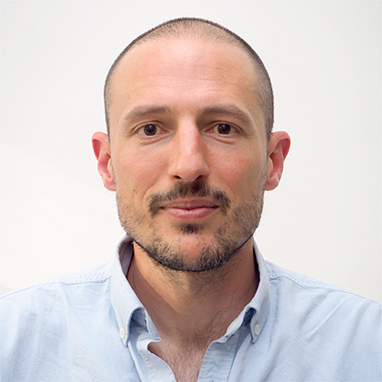 alejandro datas MASTER ENERGIA SOLAR FOTOVOLTAICA