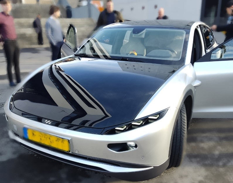 Fotovoltaica Integrada en Vehículos VIPV