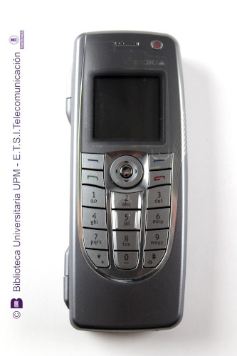 Teléfono móvil Nokia 9300