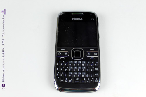 Teléfono móvil Nokia E72