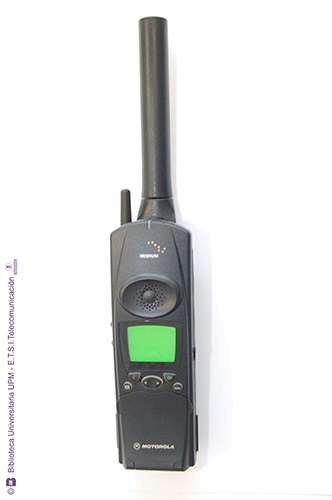 Teléfono móvil Motorola Satélite Iridium 9500