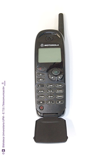Teléfono móvil Motorola M3188