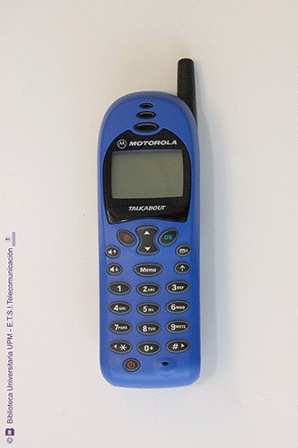 Teléfono móvil Motorola T180
