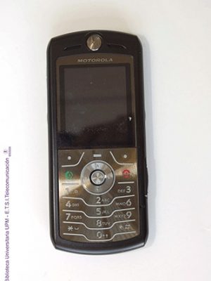 Teléfono móvil Motorola SLVRL7