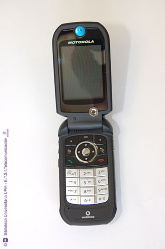 Teléfono móvil Motorola V1050
