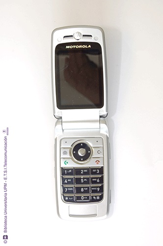 Teléfono móvil Motorola E895