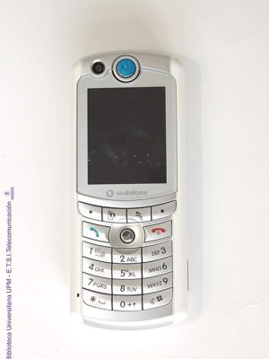 Teléfono móvil Motorola E770 V