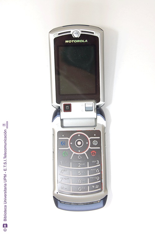 Teléfono móvil Motorola RAZR V3X
