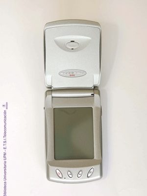 Teléfono móvil Motorola Accompli 008