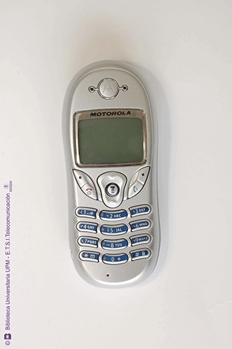 Teléfono móvil Motorola C300