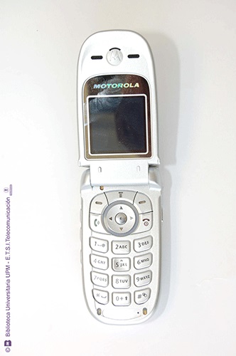 Teléfono móvil Motorola V220