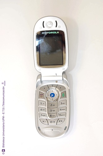 Teléfono móvil Motorola V400P