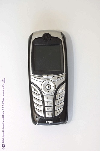 Teléfono móvil Motorola C380