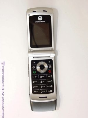 Teléfono móvil Motorola W377
