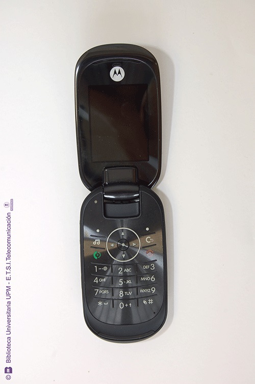 Teléfono móvil Motorola U9