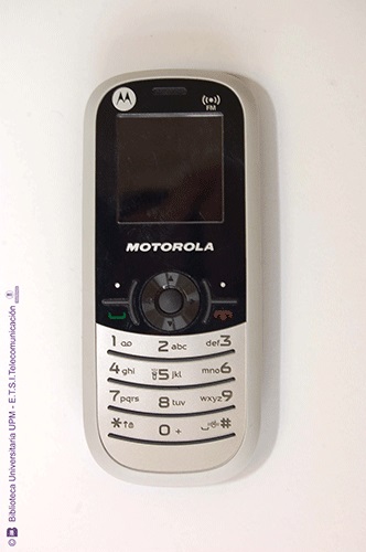 Teléfono móvil Motorola WX181