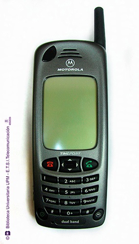 Teléfono móvil Motorola Timeport P1088