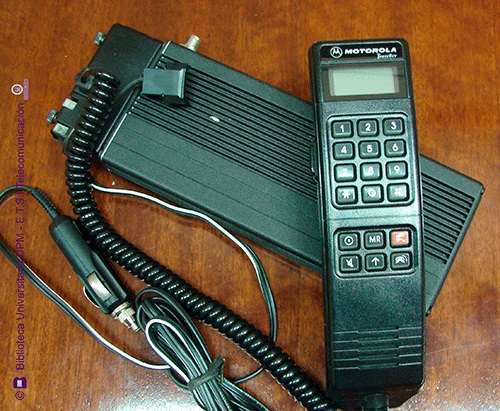 Teléfono móvil Motorola Traveller