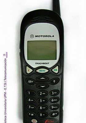 Teléfono móvil Motorola Talkabout T2282