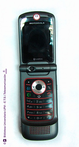 Teléfono móvil Motorola V1100