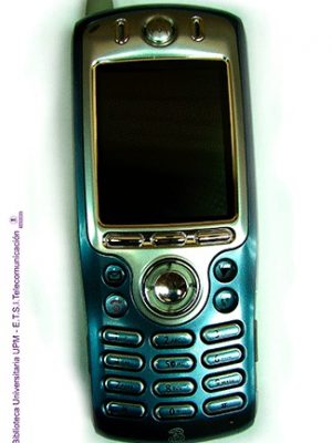Teléfono móvil Motorola A820