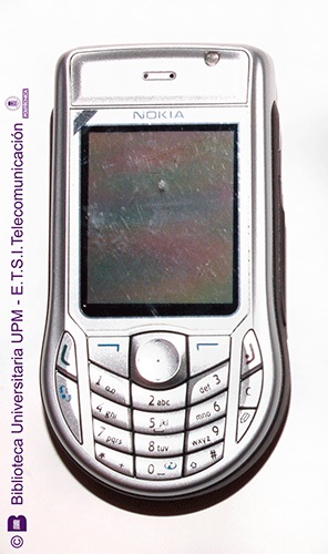 Teléfono móvil Nokia 6630