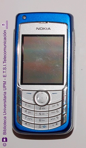 Teléfono móvil Nokia 6681 [00.620] – Museo de Telecomunicación