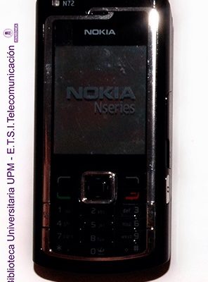 Teléfono móvil Nokia N72