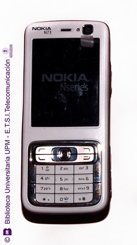 Teléfono móvil Nokia N73