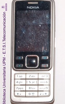 Teléfono móvil Nokia 6300