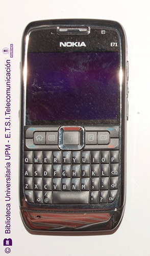 Teléfono móvil Nokia E71