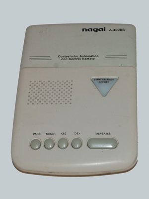 Contestador telefónico Nagai
