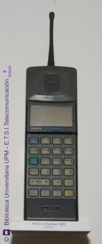 Teléfono móvil Nokia Cityman 100