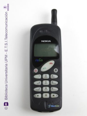 Teléfono móvil Nokia 203