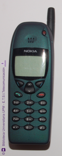 Teléfono móvil Nokia 6110