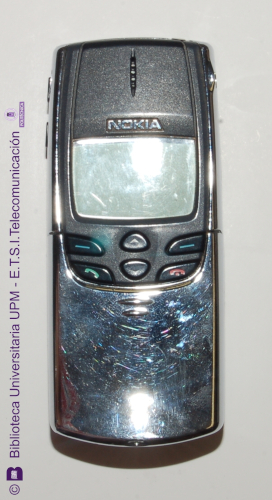 Teléfono móvil Nokia 8810