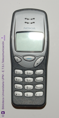 Teléfono móvil Nokia 3210
