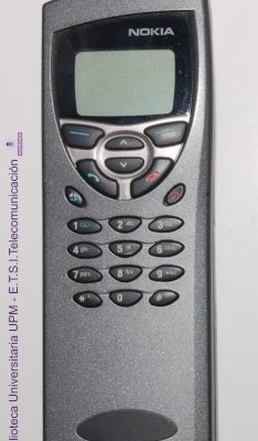 Teléfono móvil Nokia 9110 Communicator