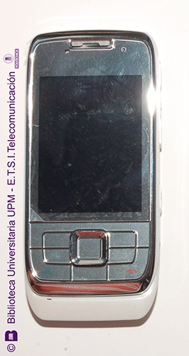 Teléfono móvil Nokia E66