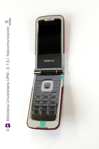 Teléfono móvil Nokia 7510 Supernova