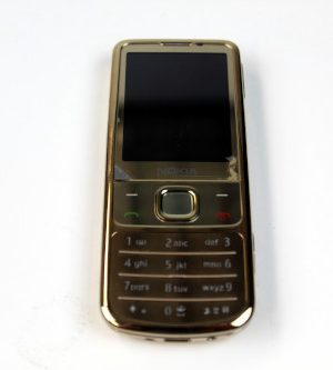 Teléfono móvil Nokia 6700 Classic Gold Edition