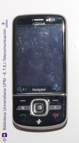 Teléfono móvil Nokia 6710 Navigator