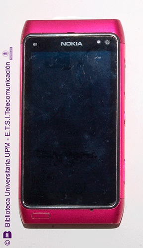 Teléfono móvil Nokia N8