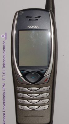 Teléfono móvil Nokia 6650