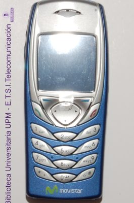 Teléfono móvil Nokia 6100