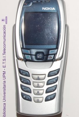 Teléfono móvil Nokia 6800